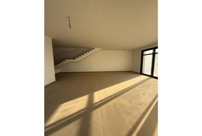 8193735 - Property Image 2