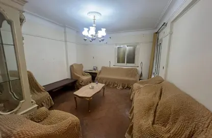 Apartment - 3 Bedrooms - 2 Bathrooms for sale in Ahmed Orabi St. - Mohandessin - Giza