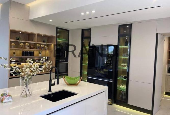 8142970 - Property Image 2