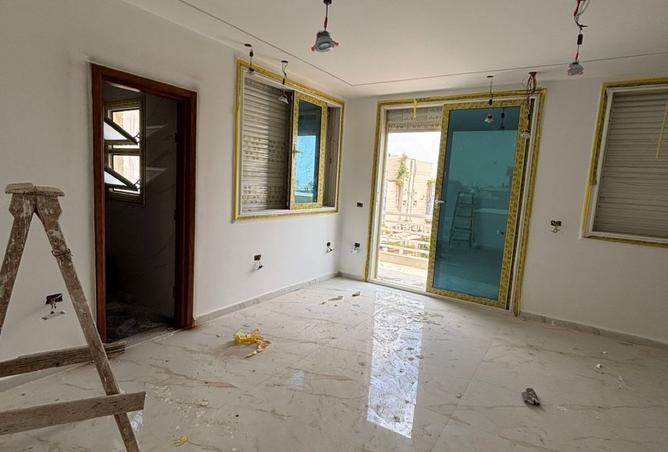 8096710 - Property Image 2