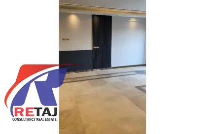 Apartment - 3 Bedrooms - 3 Bathrooms for sale in Mostafa Al Nahas St. - 6th Zone - Nasr City - Cairo