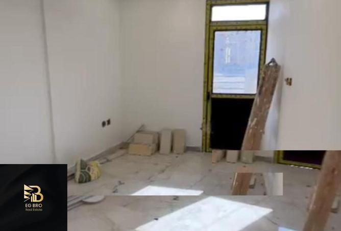 8332190 - Property Image 3