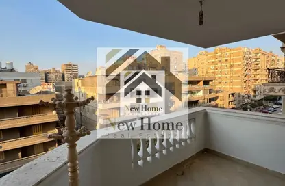 Apartment - 4 Bedrooms - 2 Bathrooms for sale in 1st Zone - Nasr City - Cairo
