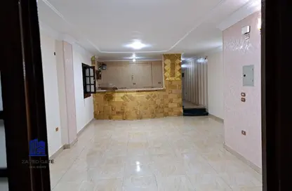 Apartment - 3 Bedrooms - 2 Bathrooms for sale in 3rd District - Sheikh Zayed City - Giza Apartment - 3 Bedrooms - 2 Bathrooms for sale in 3rd District - Sheikh Zayed City - Giza