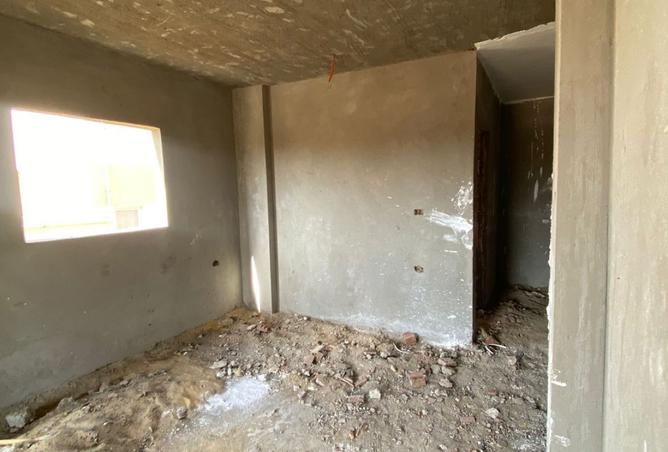 8270122 - Property Image 3