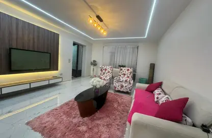 Apartment - 2 Bedrooms - 1 Bathroom for rent in El Rehab Extension - Al Rehab - New Cairo City - Cairo