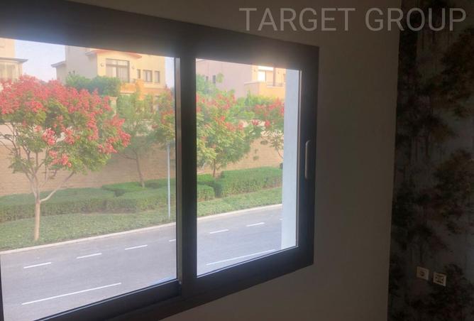 8220988 - Property Image 3