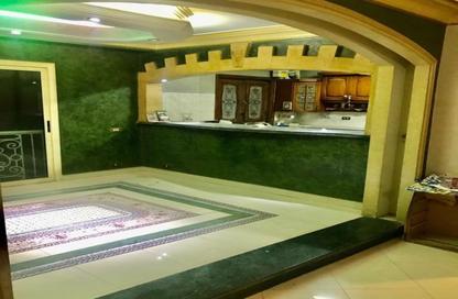 شقة - 3 غرف نوم - 2 حمامات للبيع في شارع مصطفي النحاس - المنطقة السادسة - مدينة نصر - القاهرة