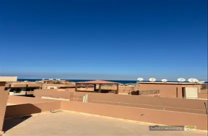Chalet - 2 Bedrooms - 1 Bathroom for sale in Holiday Beach - Al Ain Al Sokhna - Suez