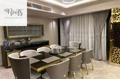 فيلا - 4 غرف نوم - 5 حمامات للبيع في رويال سيتي - كمبوندات الشيخ زايد - الشيخ زايد - الجيزة فيلا - 4 غرف نوم - 5 حمامات للبيع في رويال سيتي - كمبوندات الشيخ زايد - الشيخ زايد - الجيزة