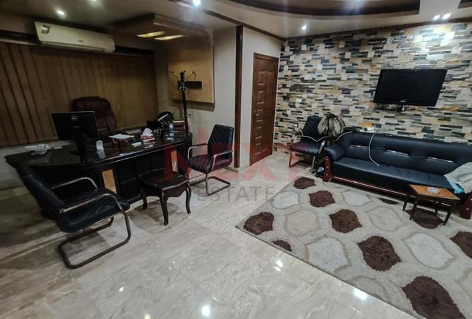 8266566 - Property Main Image