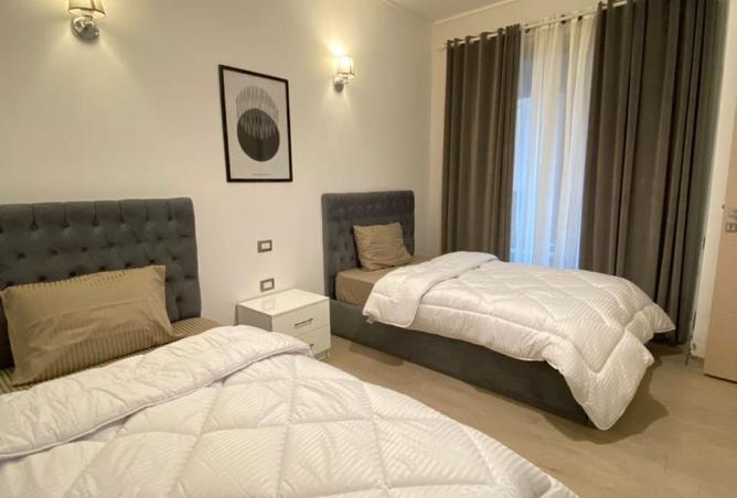 8245346 - Property Image 3