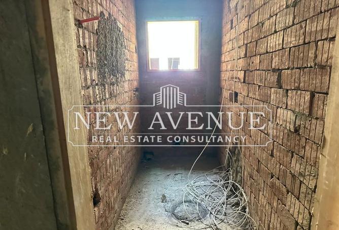 8300672 - Property Image 3