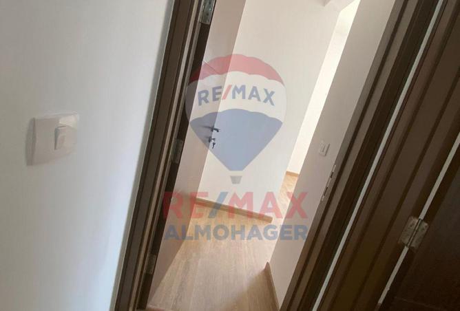8122046 - Property Image 3