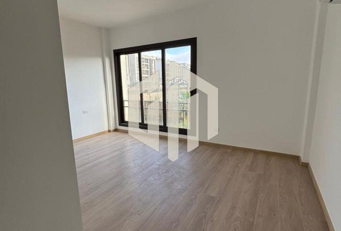 8443565 - Property Main Image