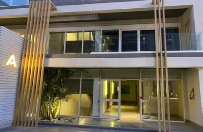Apartment - 3 Bedrooms - 2 Bathrooms for sale in Mountain View iCity - 5th Settlement Compounds - The 5th Settlement - New Cairo City - Cairo