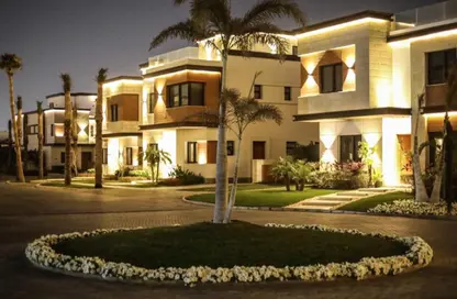 Townhouse - 4 Bedrooms - 4 Bathrooms for sale in Azzar - 5th Settlement Compounds - The 5th Settlement - New Cairo City - Cairo