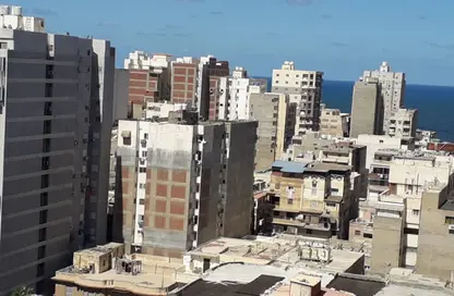 شقة - 3 غرف نوم - 1 حمام للبيع في سبورتنج - حي شرق - الاسكندرية