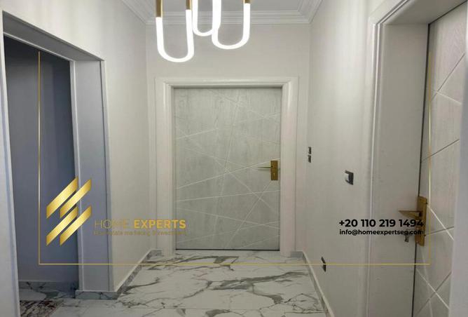 8323085 - Property Image 3