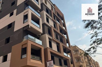 Apartment - 3 Bedrooms - 3 Bathrooms for sale in Al Hadaba Al Wosta - Mokattam - Cairo