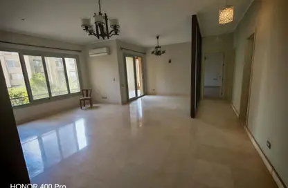 Apartment - 2 Bedrooms - 2 Bathrooms for sale in Palm Hills Village Gate - South Investors Area - New Cairo City - Cairo