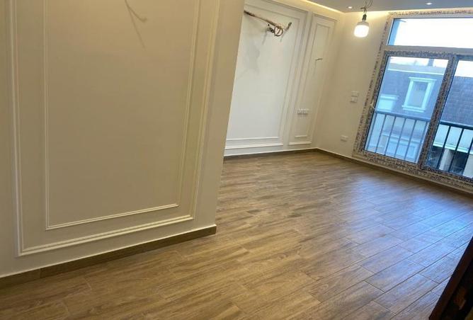 8328272 - Property Image 2