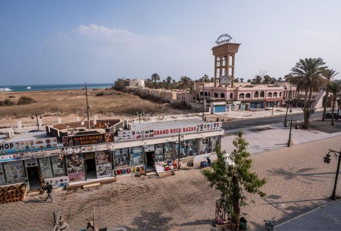 8421013 - Property Image 2