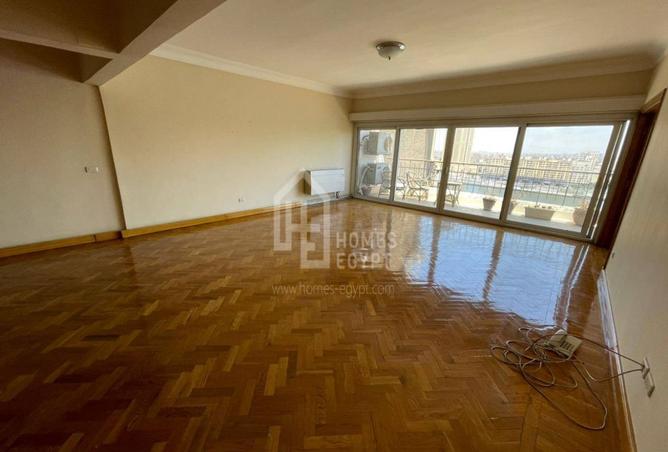 8395387 - Property Image 2