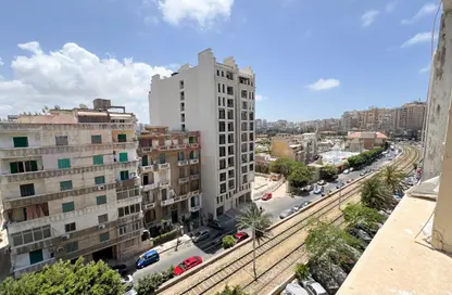 شقة - 3 غرف نوم - 1 حمام للبيع في سبورتنج - حي شرق - الاسكندرية