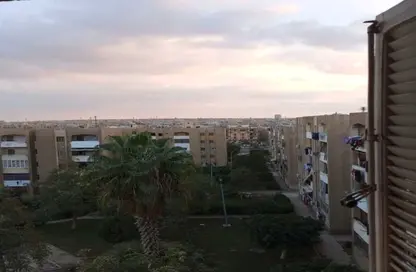Apartment - 3 Bedrooms - 1 Bathroom for sale in 11th District - Sheikh Zayed City - Giza
