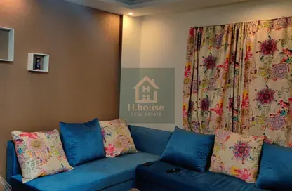 Apartment - 2 Bedrooms - 1 Bathroom for rent in Youssef Al Sebaey St. - Rehab City First Phase - Al Rehab - New Cairo City - Cairo