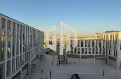 Office Space - Studio - 2 Bathrooms for sale in Mivida - 5th Settlement Compounds - The 5th Settlement - New Cairo City - Cairo Office Space - Studio - 2 Bathrooms for sale in Mivida - 5th Settlement Compounds - The 5th Settlement - New Cairo City - Cairo