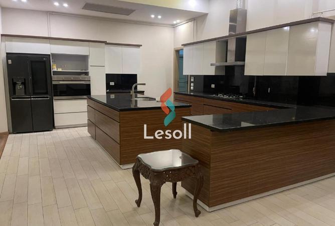 8138051 - Property Image 2