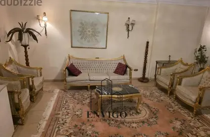 Apartment - 3 Bedrooms - 3 Bathrooms for sale in Mohamed Korayem St. - 6th Zone - Nasr City - Cairo