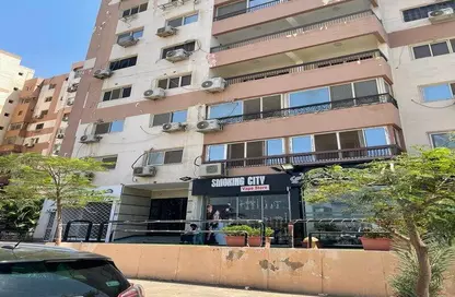 Apartment - 3 Bedrooms - 3 Bathrooms for sale in Ard El Golf - Heliopolis - Masr El Gedida - Cairo