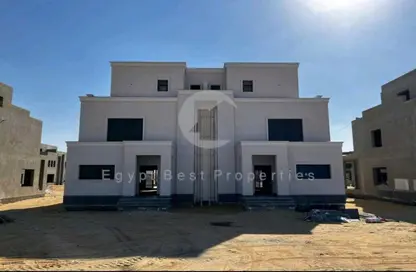 فيلا - 5 غرف نوم - 5 حمامات للبيع في نايا ويست - كمبوندات الشيخ زايد - الشيخ زايد - الجيزة