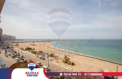 Apartment - 3 Bedrooms - 2 Bathrooms for sale in Sidi Beshr - Hay Awal El Montazah - Alexandria