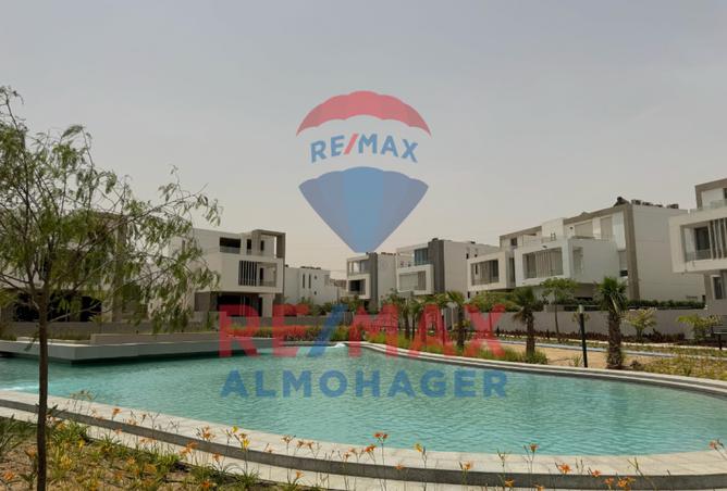 8061812 - Property Image 2