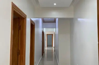 شقة - 3 غرف نوم - 3 حمامات للايجار في غرب الجولف - كمبوندات القطامية - القطامية - مدينة القاهرة الجديدة - القاهرة