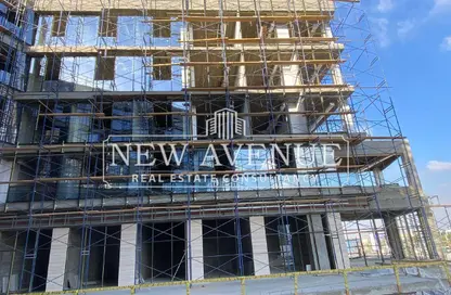محل - استوديو للبيع في 90 افينيو - المستثمرين الجنوبية - مدينة القاهرة الجديدة - القاهرة