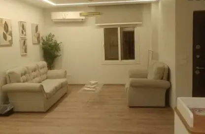 دوبلكس - 2 غرف نوم - 2 حمامات للبيع في محور محمد نجيب - ابو الهول - مدينة القاهرة الجديدة - القاهرة