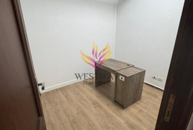 8296132 - Property Image 2