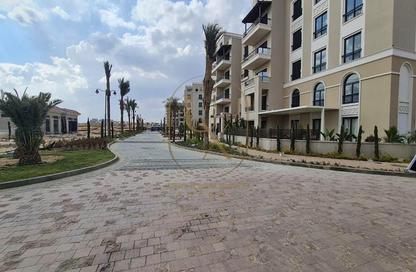 شقة - 3 غرف نوم - 3 حمامات للبيع في فيلدج ويست - كمبوندات الشيخ زايد - الشيخ زايد - الجيزة