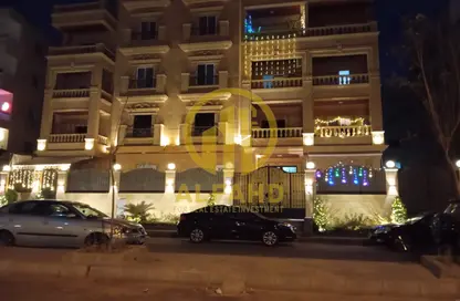 Apartment - 3 Bedrooms - 2 Bathrooms for sale in Al Gamaa St. - 9th District - Obour City - Qalyubia