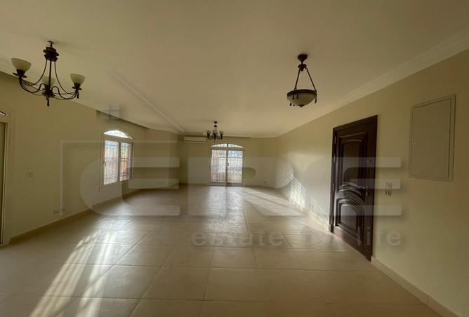 8037854 - Property Image 2
