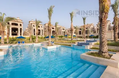 منزل مزدوج - 3 غرف نوم - 4 حمامات للبيع في الباتيو 5 ايست - الباتيو - كمبوندات الشروق - مدينة الشروق - القاهرة