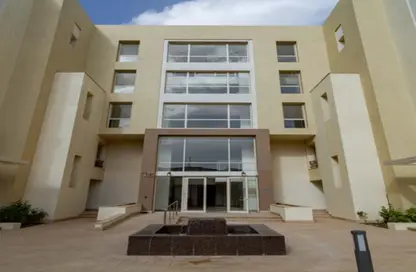 Apartment - 3 Bedrooms - 3 Bathrooms for sale in The Sierras - Uptown Cairo - Mokattam - Cairo