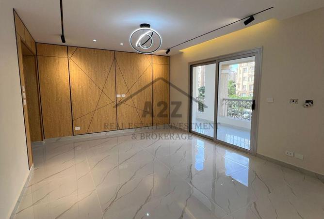 8390403 - Property Image 2