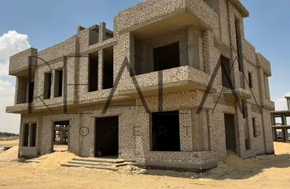 Villa - 3 Bedrooms - 2 Bathrooms for sale in The Crown - Cairo Alexandria Desert Road - 6 October City - Giza