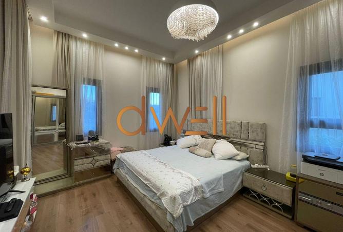 8082596 - Property Image 3